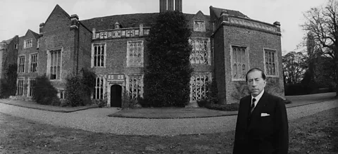 Getty Images J Paul Getty's Tudor mansion had been Henry VIII's summer residence (Credit: Getty Images)
